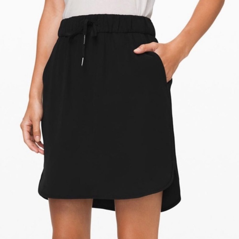 lululemon athletica Black Midi Skirt